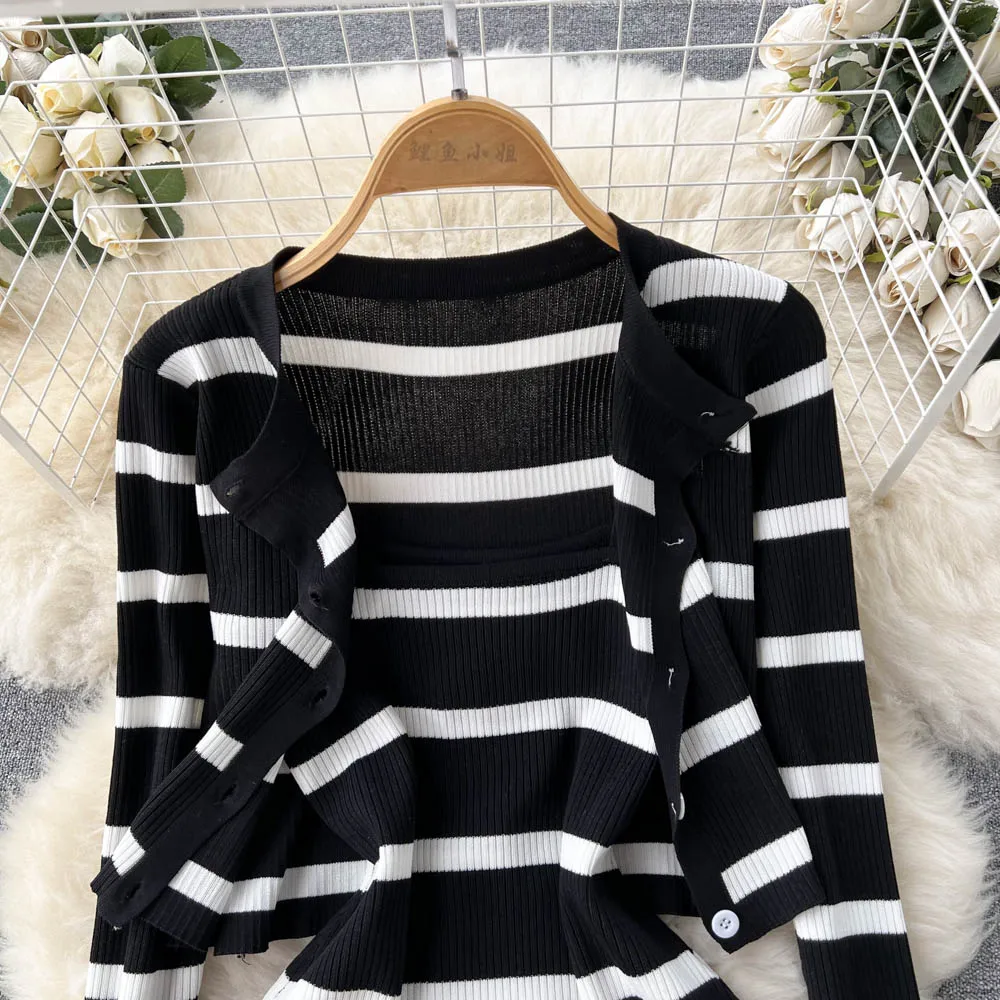 韓国の甘いヒットカラーパッチワークストライプスパゲッティスト - Winter Clothing Color のレビューと価格