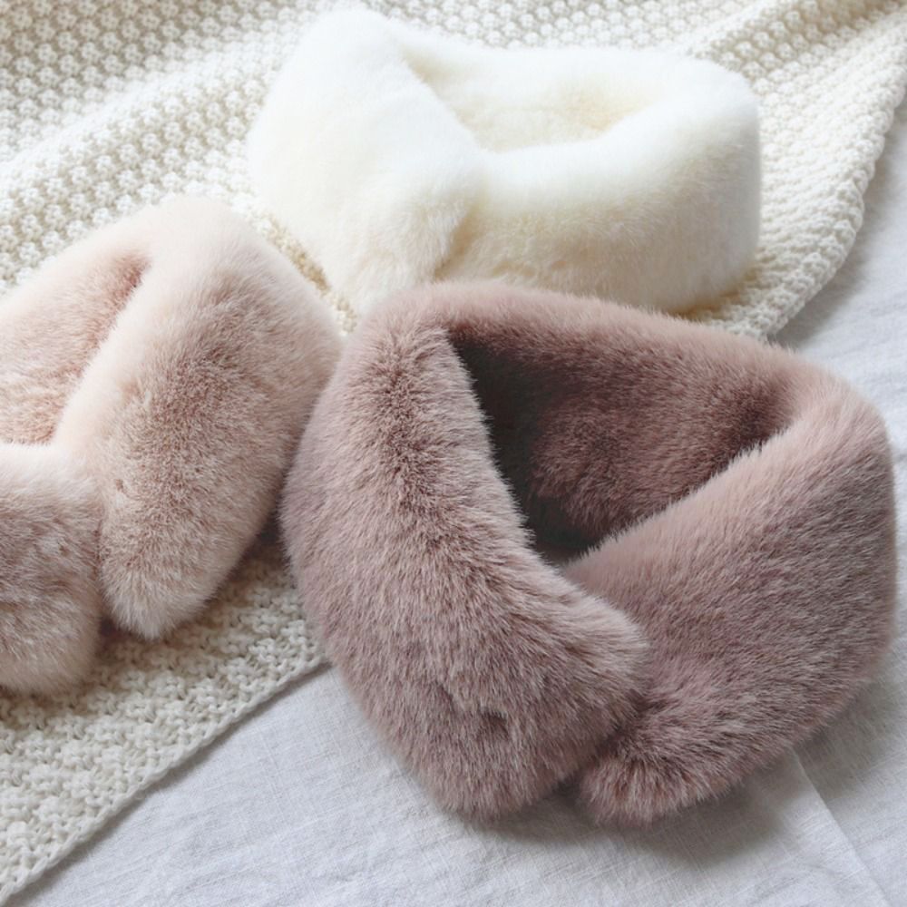 フェイクレザーのファーネックウォーマー,女性用,フェイクファ - Winter Clothing Clearance Sale のレビューと価格