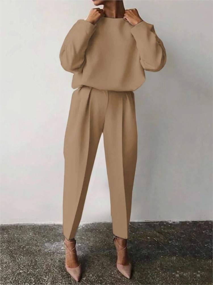 女性のカジュアルな2ピースセット,長袖パンツ,ラウンドネック - Winter Clothing Color のレビューと価格
