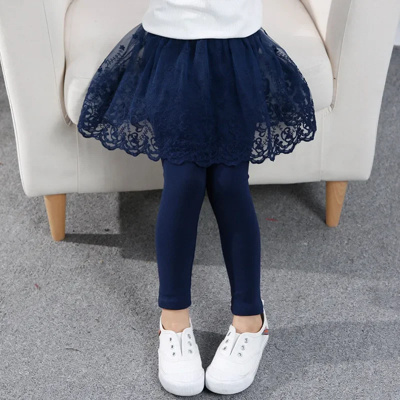 新しい女の赤ちゃんレギンスレースプリンセススカートパンツ春秋 - Winter Clothing Baby Girl のレビューと価格