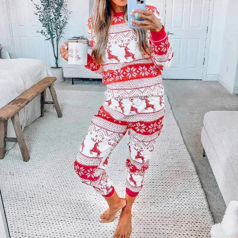 メリークリスマス オールオーバープリントパジャマ 家族お揃い - Winter Clothing Looks のレビューと価格