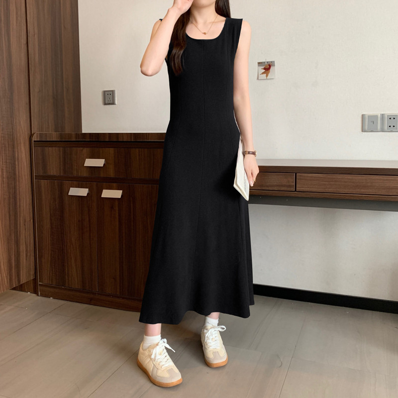 エレガントな無地ノースリーブニットヴィンテージOネックシック - Winter Clothing Vintage のレビューと価格